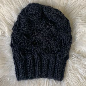 Brand: American Eagle Outfitters (AEO) Size: One size Color: Gray